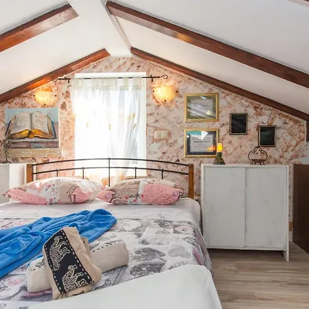 Villa Beautiful Unique Luxury Emily *